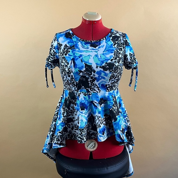 Carrie Allen Small Tunic Blouse, High-Low Hem - Picture 1 of 3